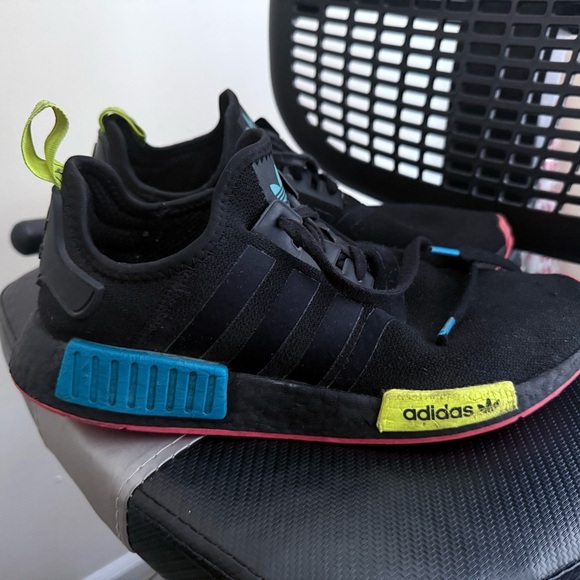Adidas Black NMD, Men’s Size 9 - Picture 1 of 7
